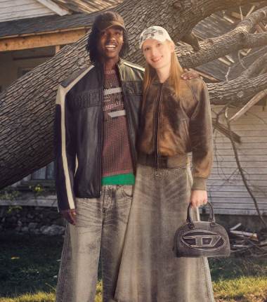 Diesel ss26: lookazos de aire Y2k para la desgracia
