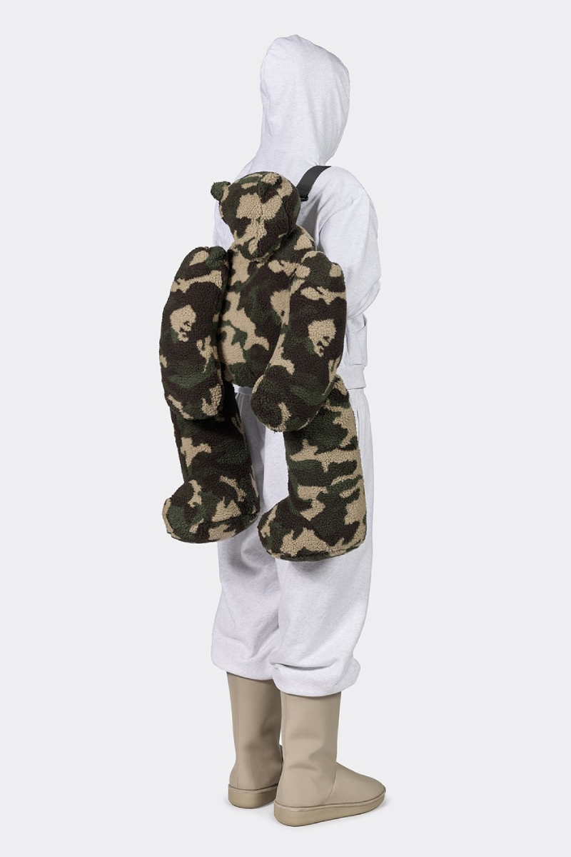 Dingyun Zhang es otro valor de la escuela de moda Yeezy