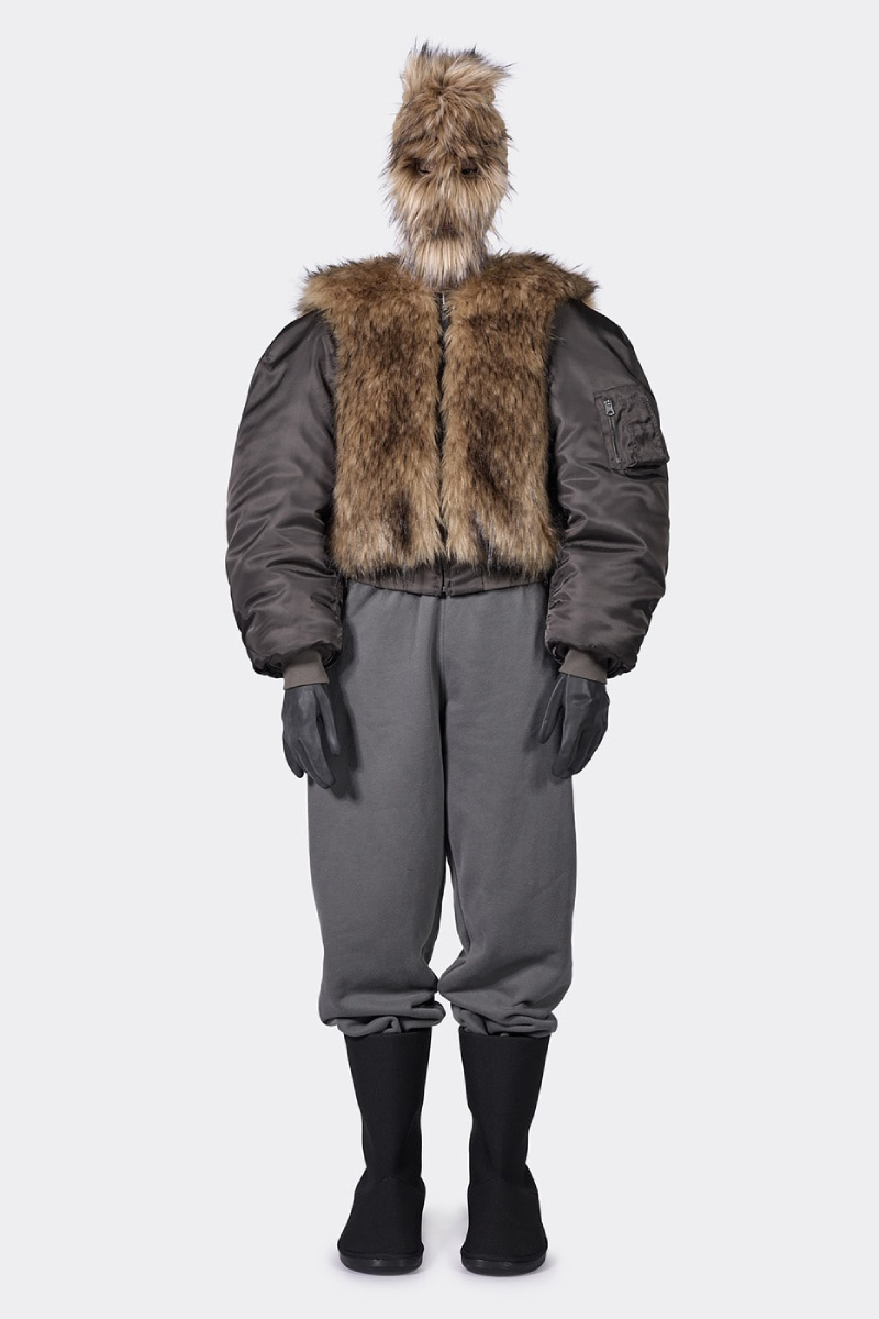 Dingyun Zhang es otro valor de la escuela de moda Yeezy