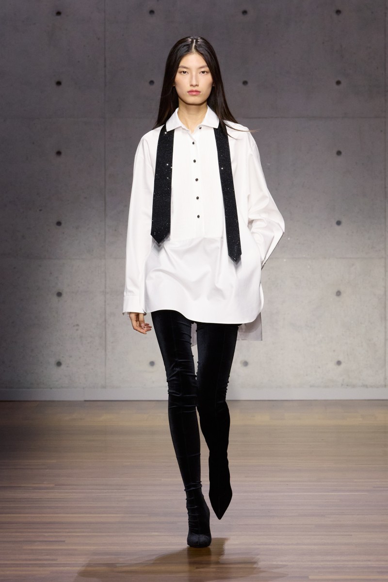 Emporio Armani sigue siendo Armani (gracias a Dios)