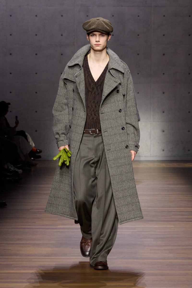 Emporio Armani sigue siendo Armani (gracias a Dios)