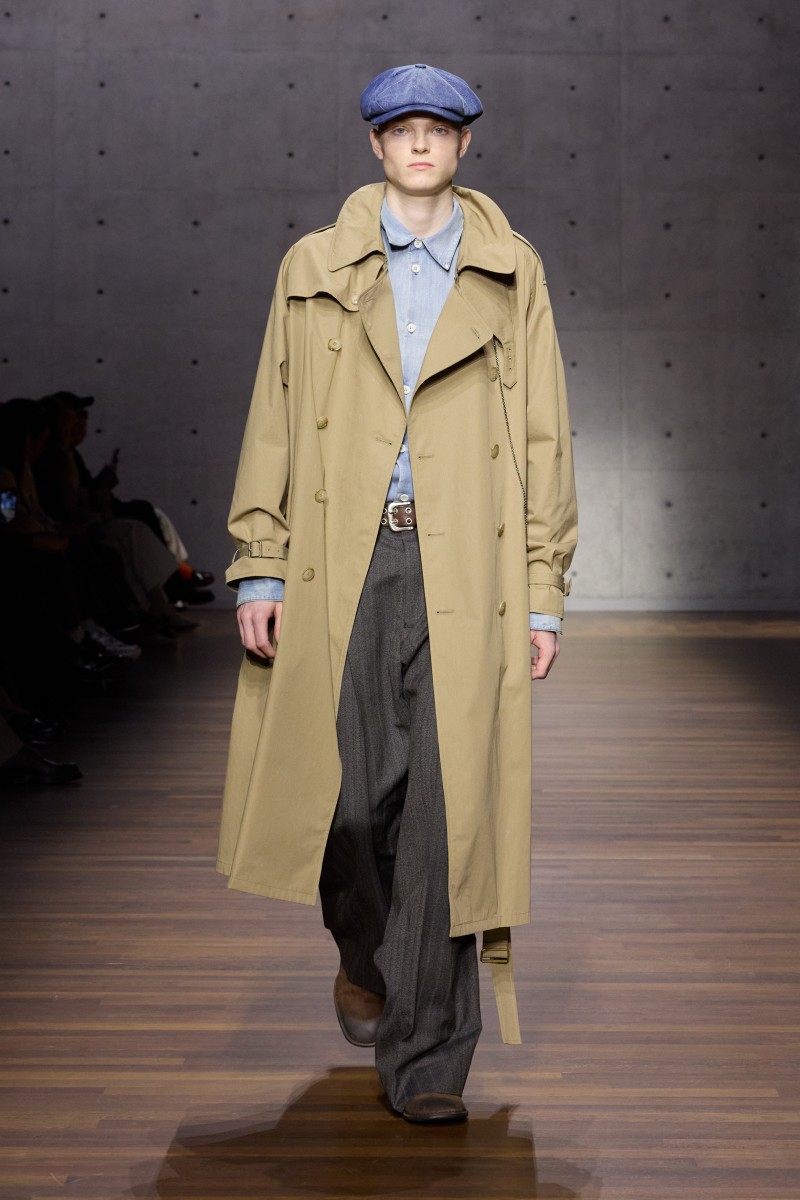 Emporio Armani sigue siendo Armani (gracias a Dios)