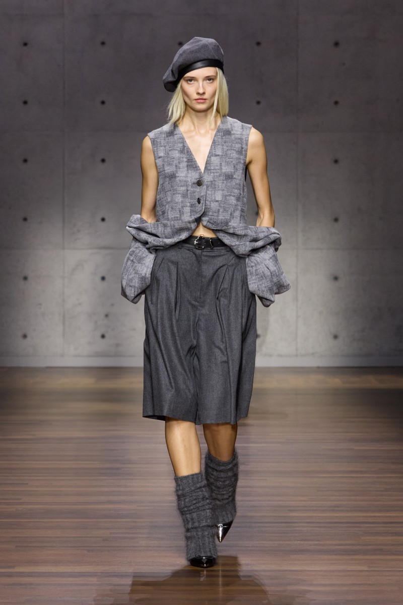 Emporio Armani sigue siendo Armani (gracias a Dios)