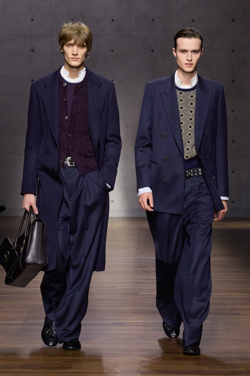 Emporio Armani sigue siendo Armani (gracias a Dios)