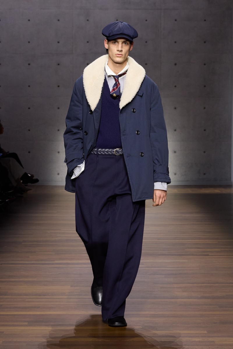 Emporio Armani sigue siendo Armani (gracias a Dios)