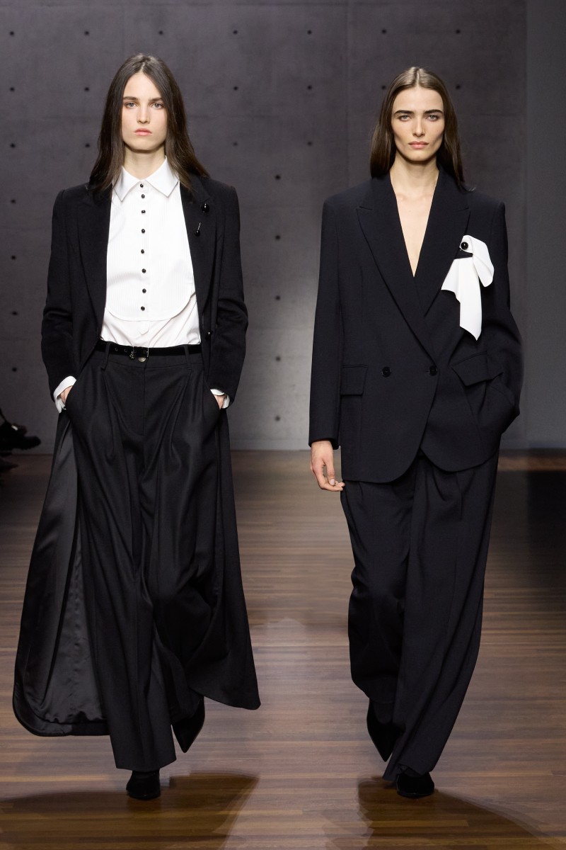 Emporio Armani sigue siendo Armani (gracias a Dios)