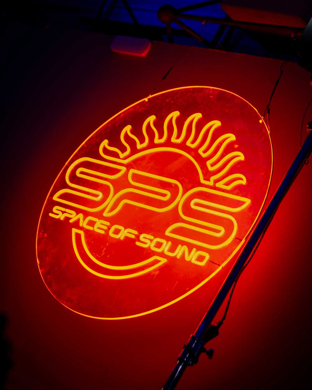 Neo2 y Space of Sound cierran Madrid Fashion Week a lo alto