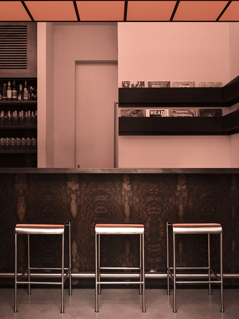 Fiorin Fiorello Fiore: Parasite 2.0 pone a sonar Milán