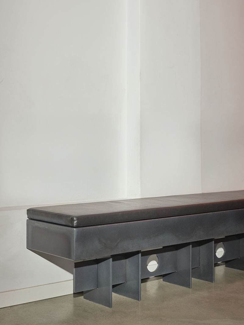 Fiorin Fiorello Fiore: Parasite 2.0 pone a sonar Milán