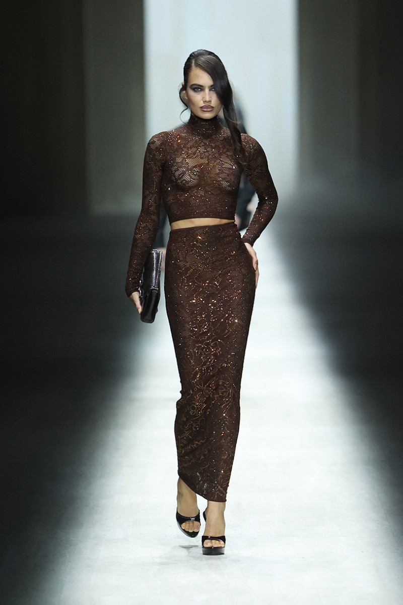 Demna radicaliza el Gucci de Tom Ford para su debut