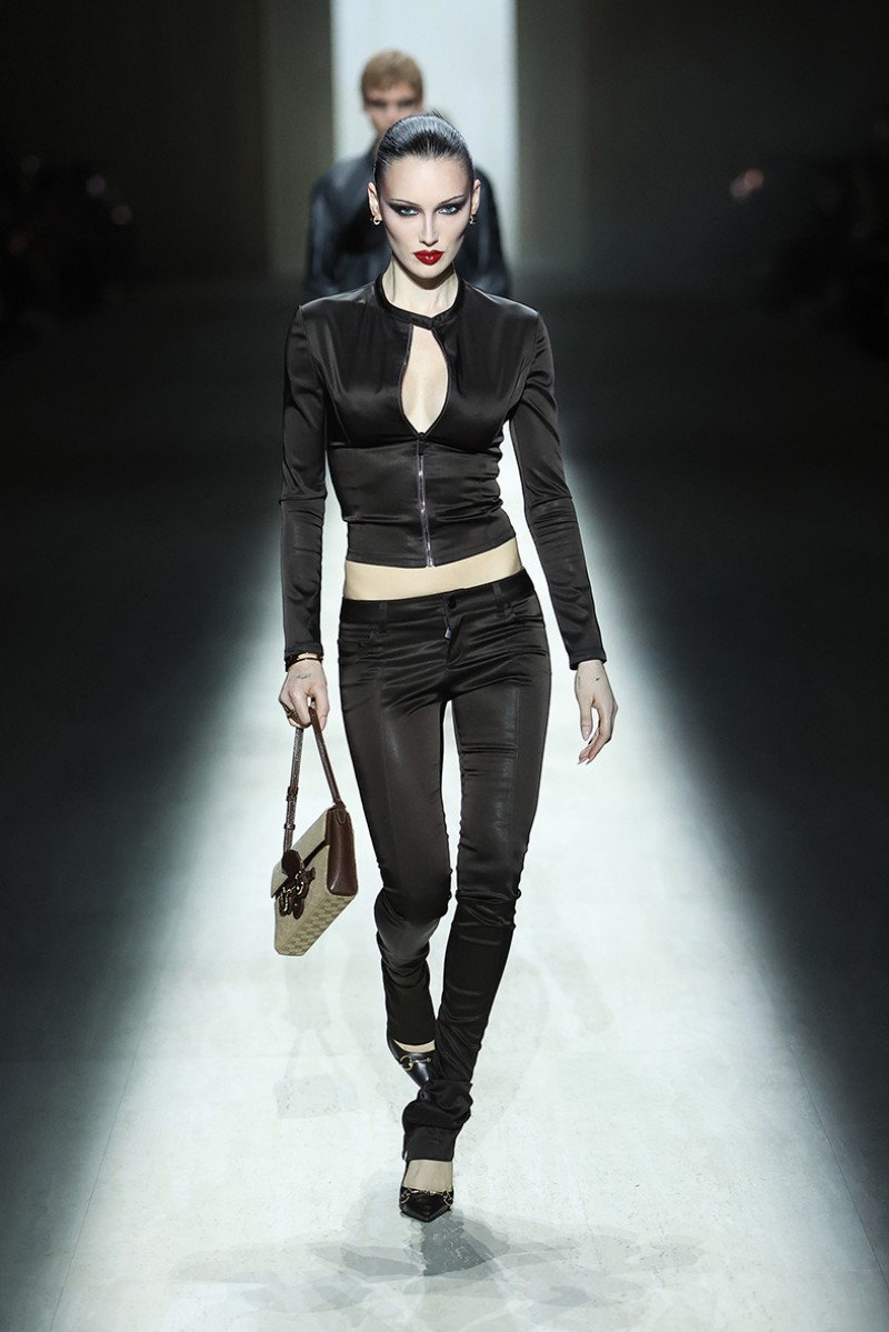 Demna radicaliza el Gucci de Tom Ford para su debut