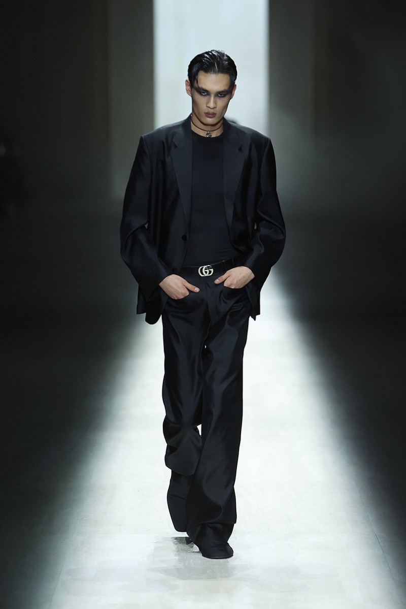 Demna radicaliza el Gucci de Tom Ford para su debut