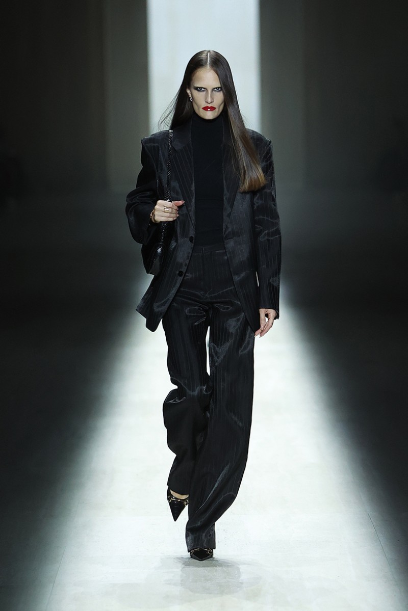 Demna radicaliza el Gucci de Tom Ford para su debut