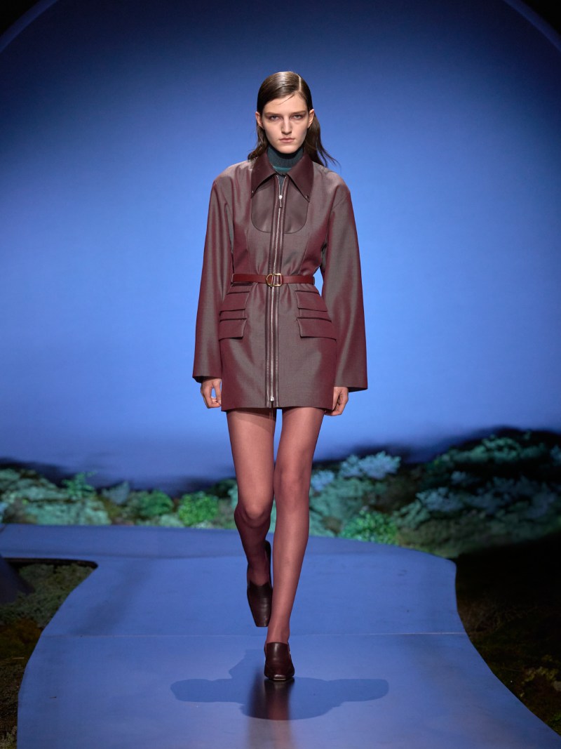 Hermès mira al crepúsculo para su armario femenino de fw26