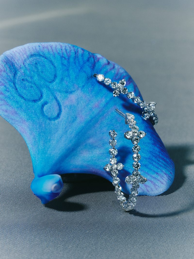 PdPaola hace florecer sus joyas de elegancia perdurable