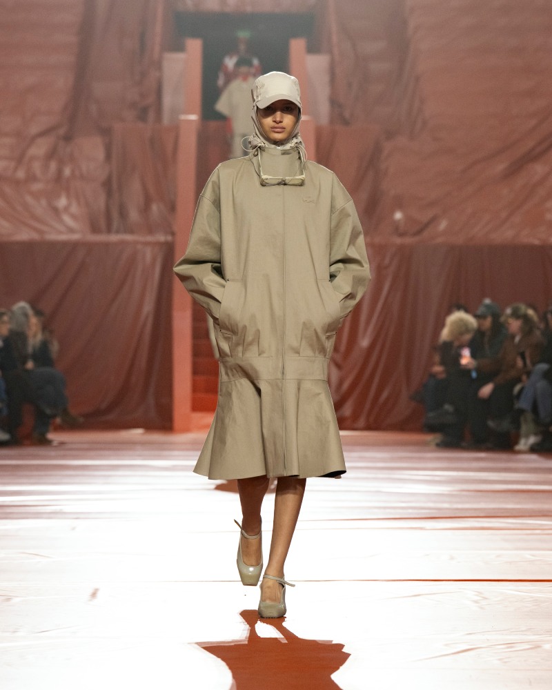 Lacoste se pone más deportivo (e impermeable) para fw26