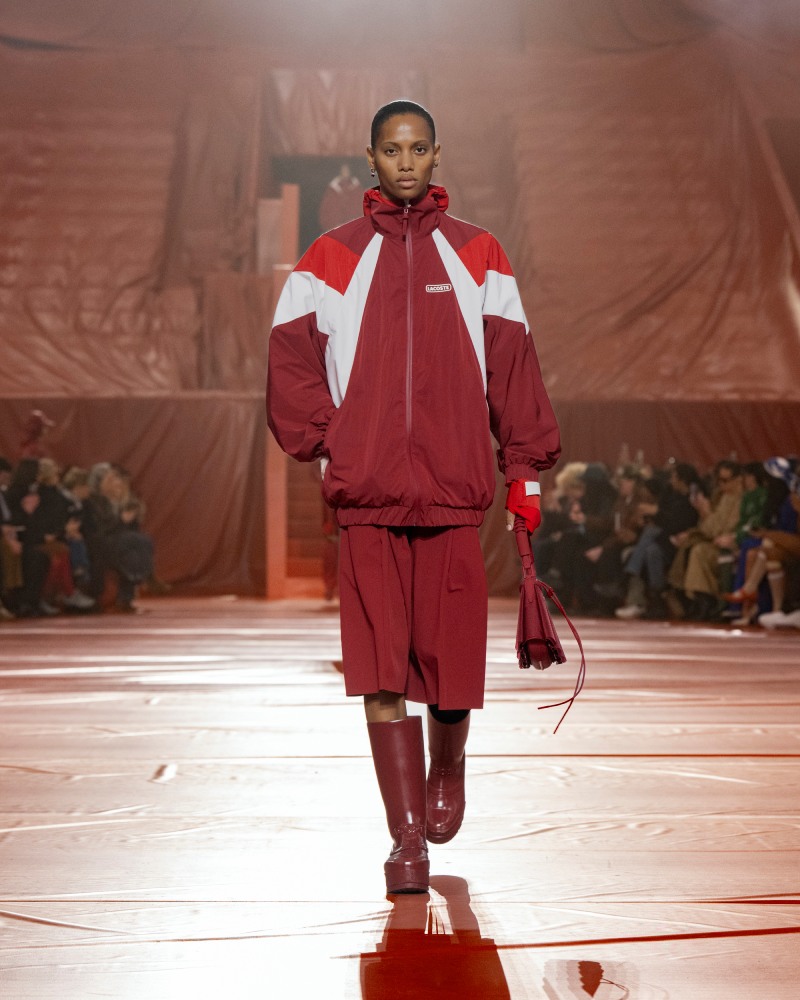 Lacoste se pone más deportivo (e impermeable) para fw26