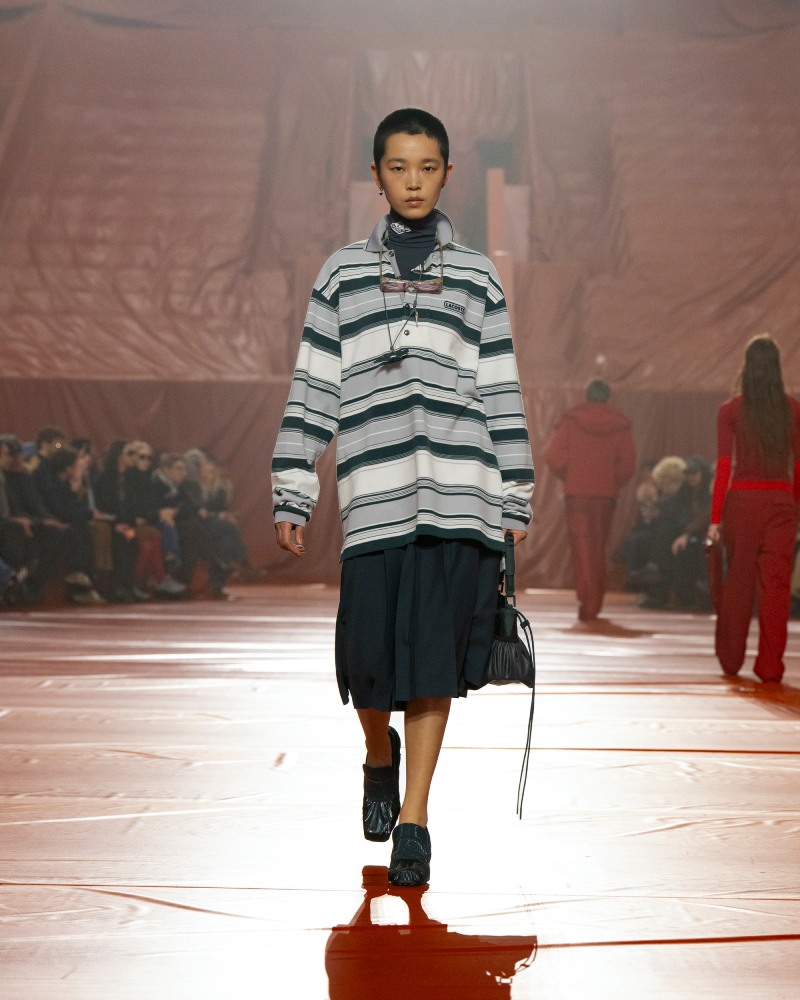 Lacoste se pone más deportivo (e impermeable) para fw26