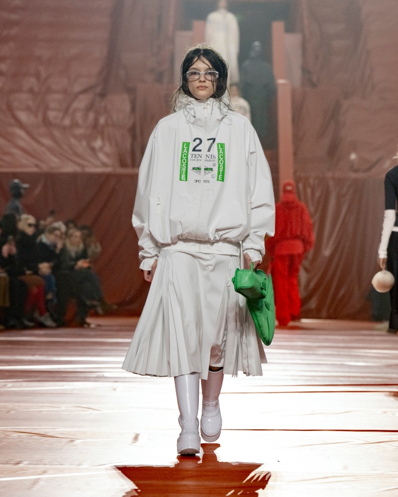 Lacoste se pone más deportivo (e impermeable) para fw26