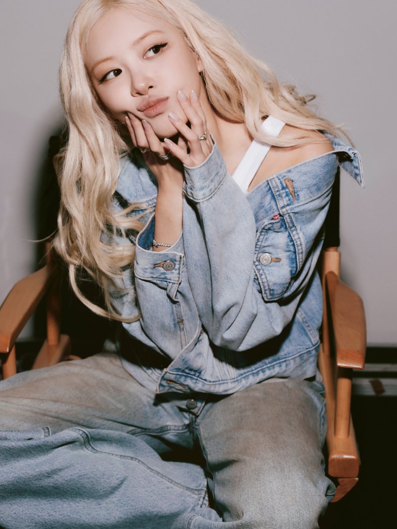 Levi's y Rosé van a estrenar una colabo este 2026