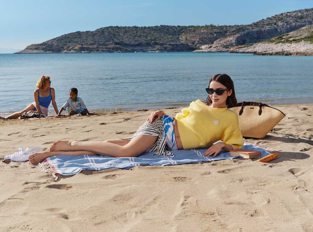 Lily Collins y Zalando: El verano europeo tiene nueva musa