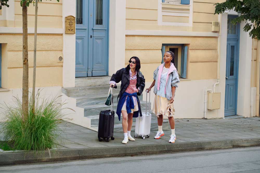 Lily Collins y Zalando: El verano europeo tiene nueva musa