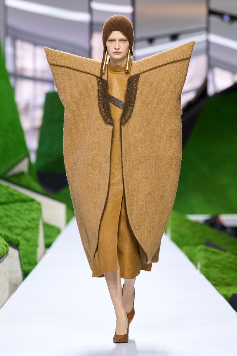 Ghesquiére estudia la naturaleza para Louis Vuitton fw26