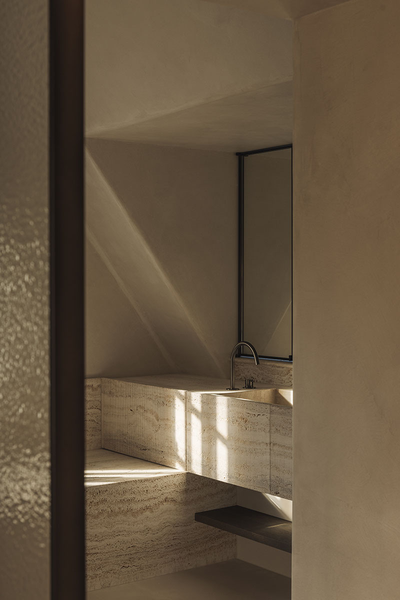 Maison Osaïn renueva la histórica Villa Sous Tous Vent