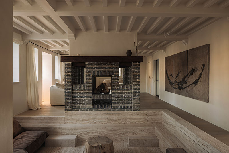 Maison Osaïn renueva la histórica Villa Sous Tous Vent