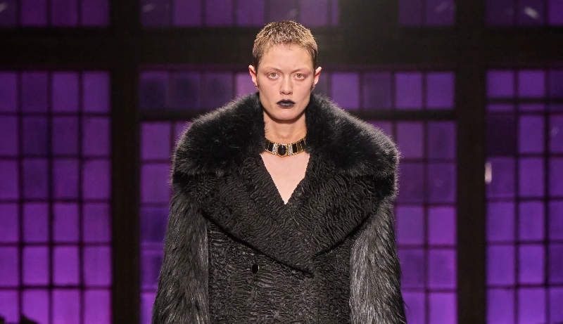 Soft Goth o cómo ser gótica con maquillaje de los 2000