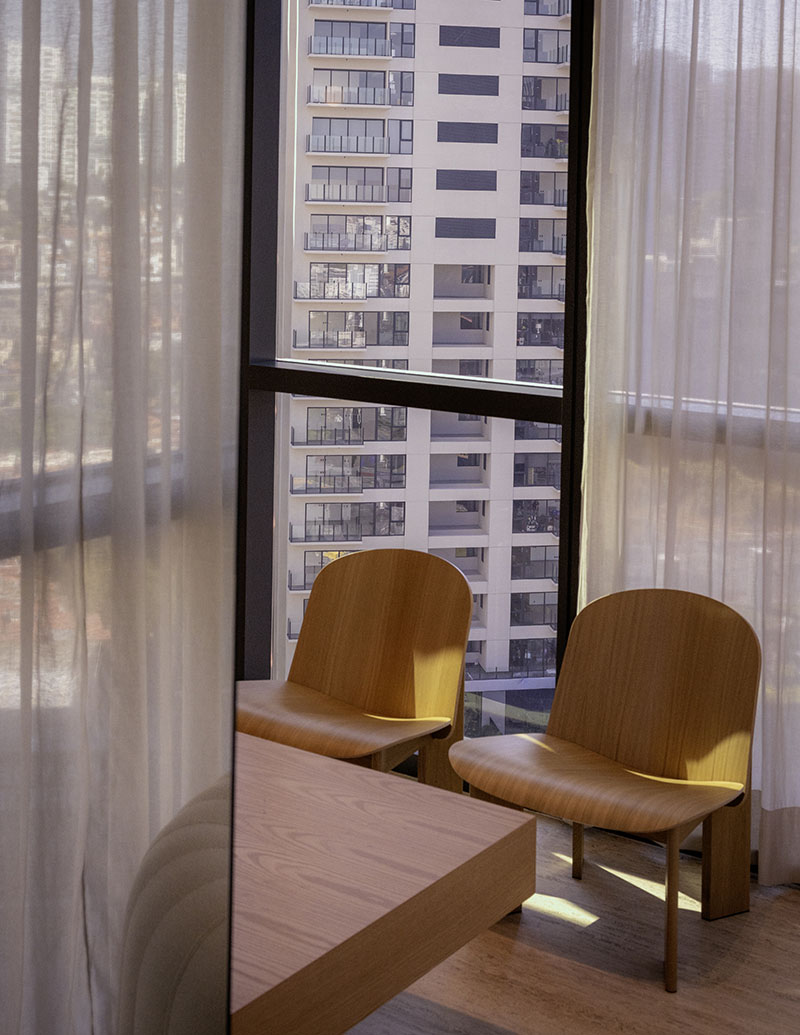 Marc Pascal + Emelia Islas: diseñar la calma en una clínica