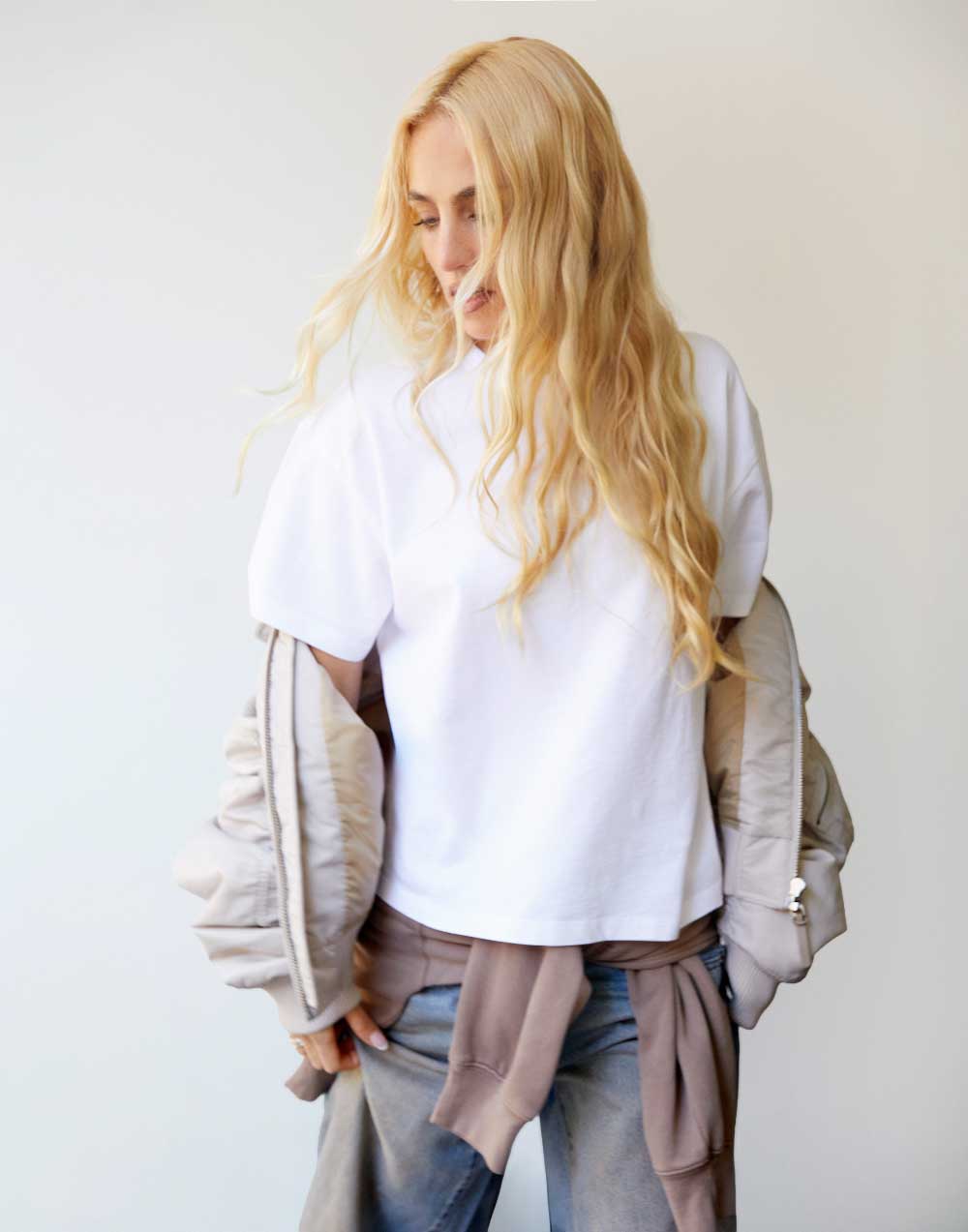 María Escarmiento sigue triunfando con su disco Forever