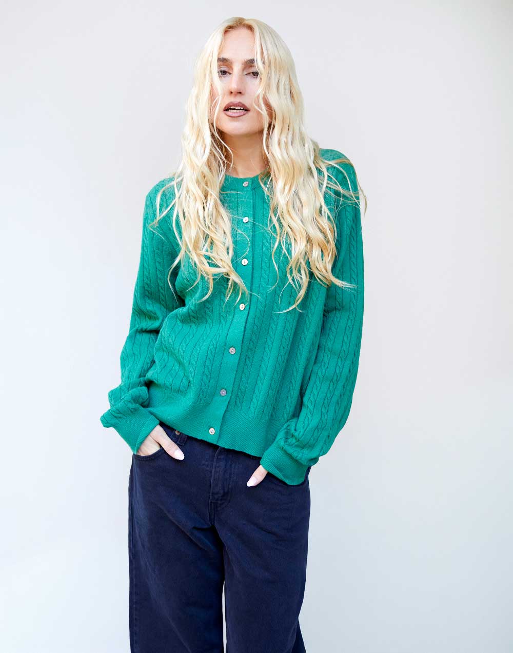 María Escarmiento sigue triunfando con su disco Forever