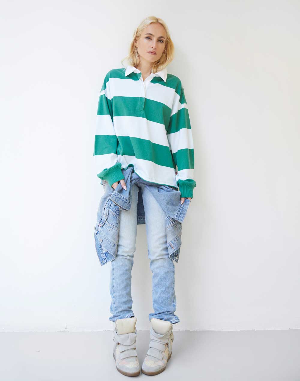 María Escarmiento sigue triunfando con su disco Forever