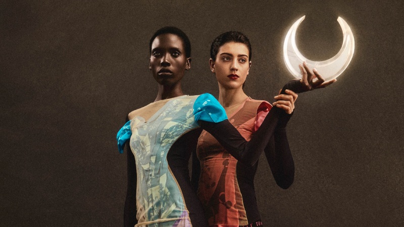 Marine Serre explora la cualidad transformativa del tiempo