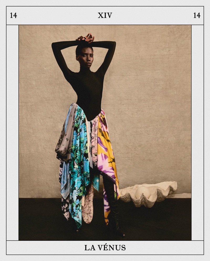 Marine Serre explora la cualidad transformativa del tiempo