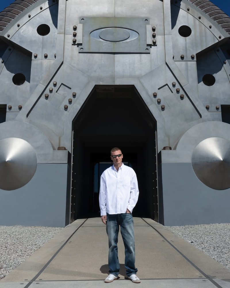 Matthew Williams trabajará con Travis Scott en Oakley