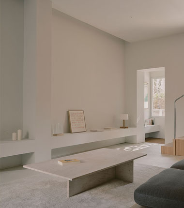Casa ST: una reforma de Maximale para vivir en calma