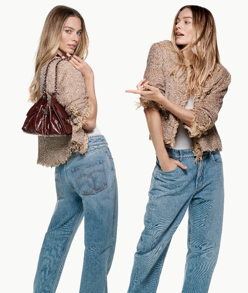 Margot Robbie se divierte por París con su bolso Chanel 25