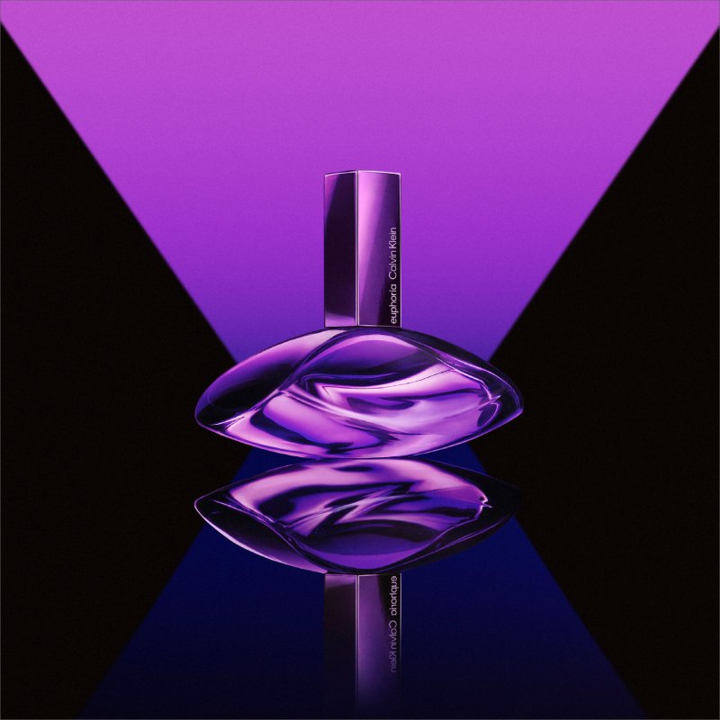 Rosalía lleva CK Euphoria (pero no el que ya conoces)