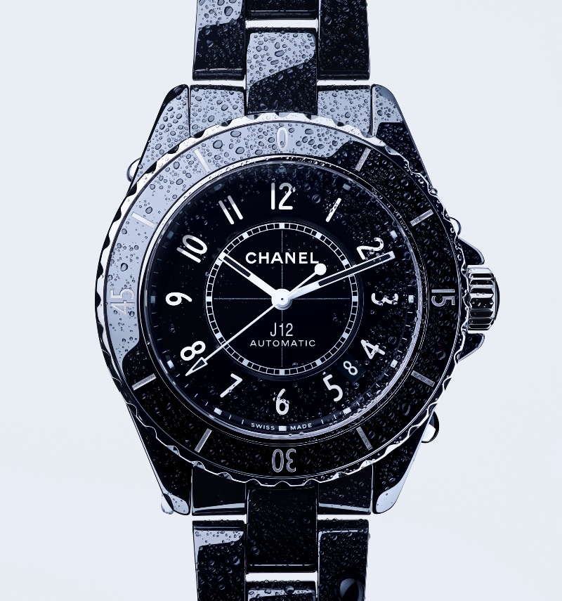 J12, el reloj deportivo de Chanel que conserva la cerámica
