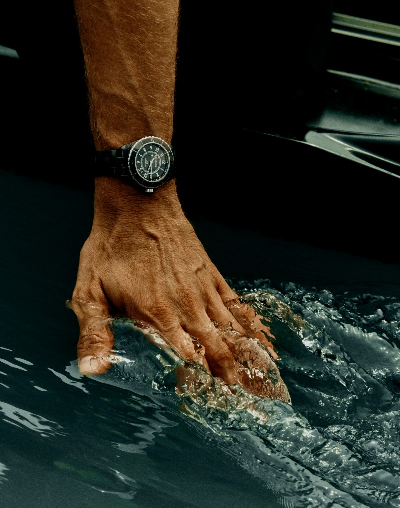 J12, el reloj deportivo de Chanel que conserva la cerámica