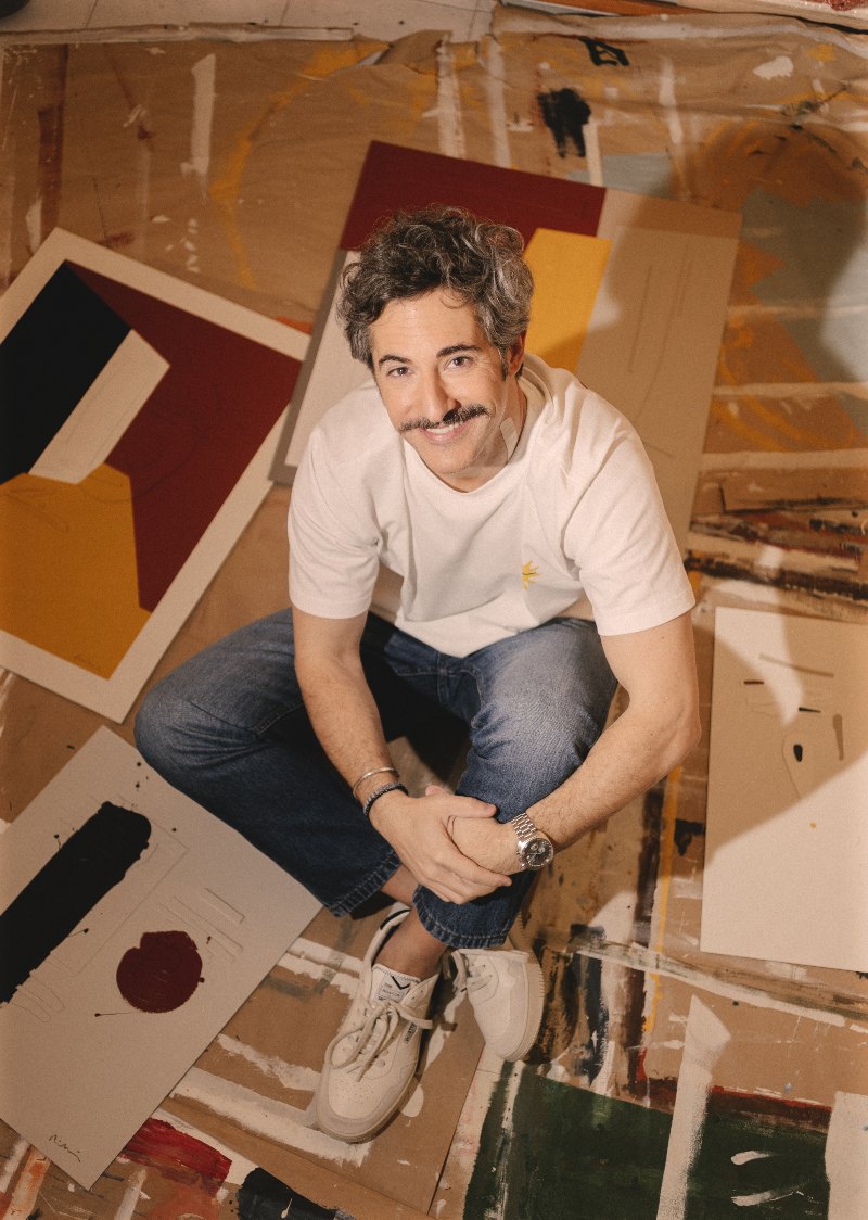 Jimmy Milán dibuja en la ropa de Boston cómo es el verano