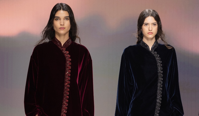 Giorgio Armani FW26: renueva el lujo con colores sobrios