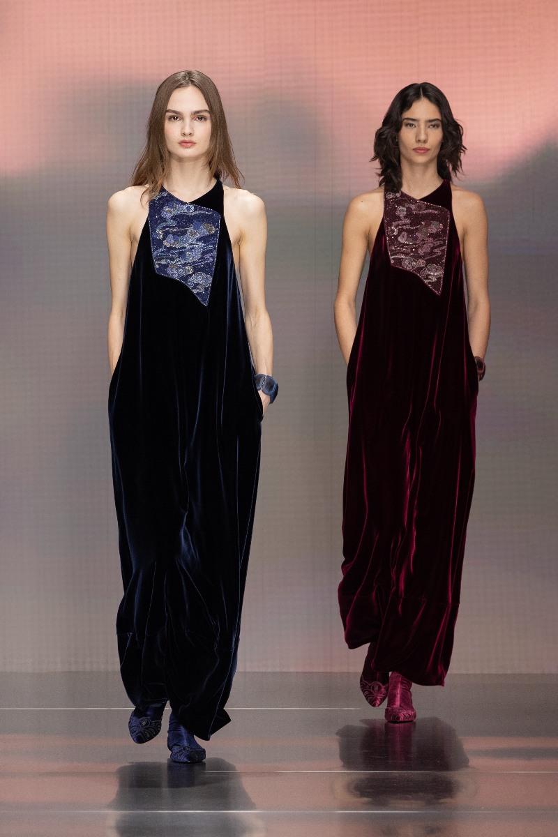Giorgio Armani FW26: renueva el lujo con colores sobrios