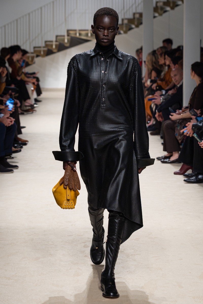 Tod’s AW26: define su savoir‑faire italiano con cuero