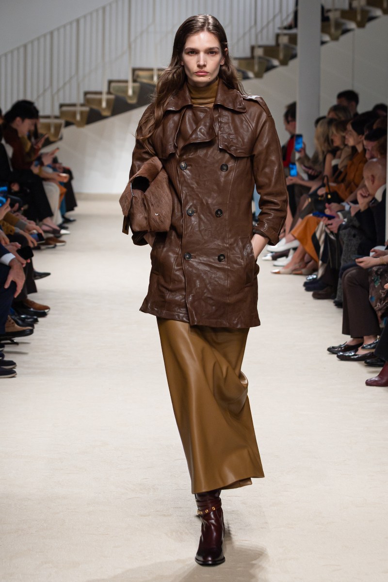 Tod’s AW26: define su savoir‑faire italiano con cuero