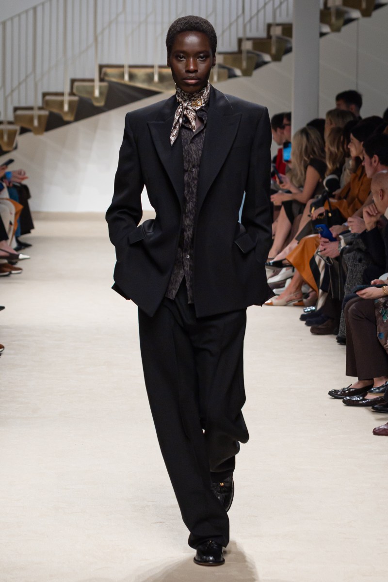 Tod’s AW26: define su savoir‑faire italiano con cuero