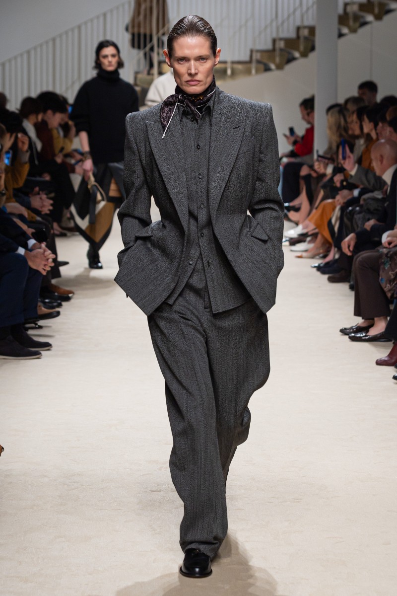 Tod’s AW26: define su savoir‑faire italiano con cuero