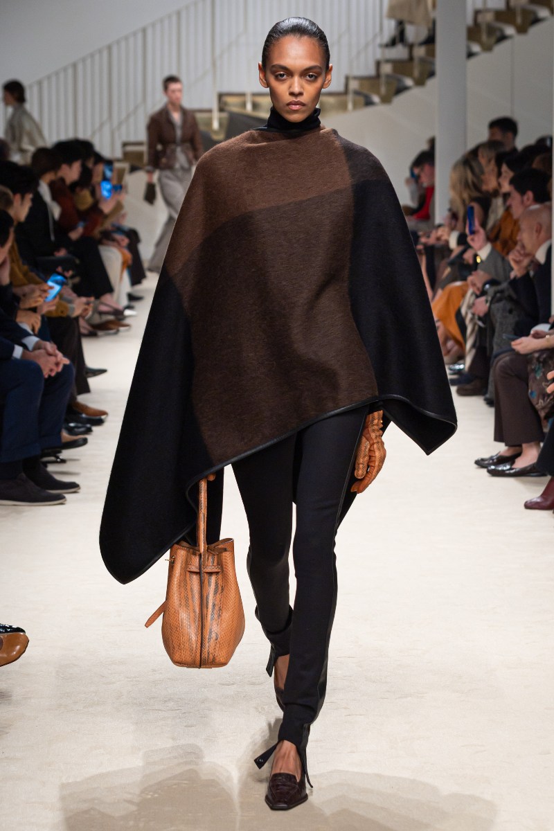 Tod’s AW26: define su savoir‑faire italiano con cuero